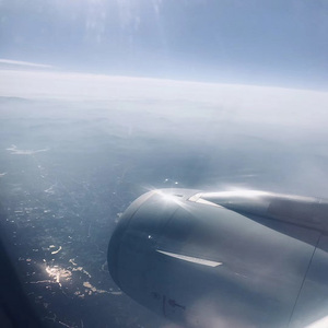 业余自由色XXX视频
